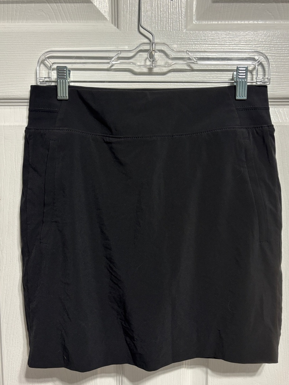 Athleta Black Mini Skirt with Pull-On Waistband